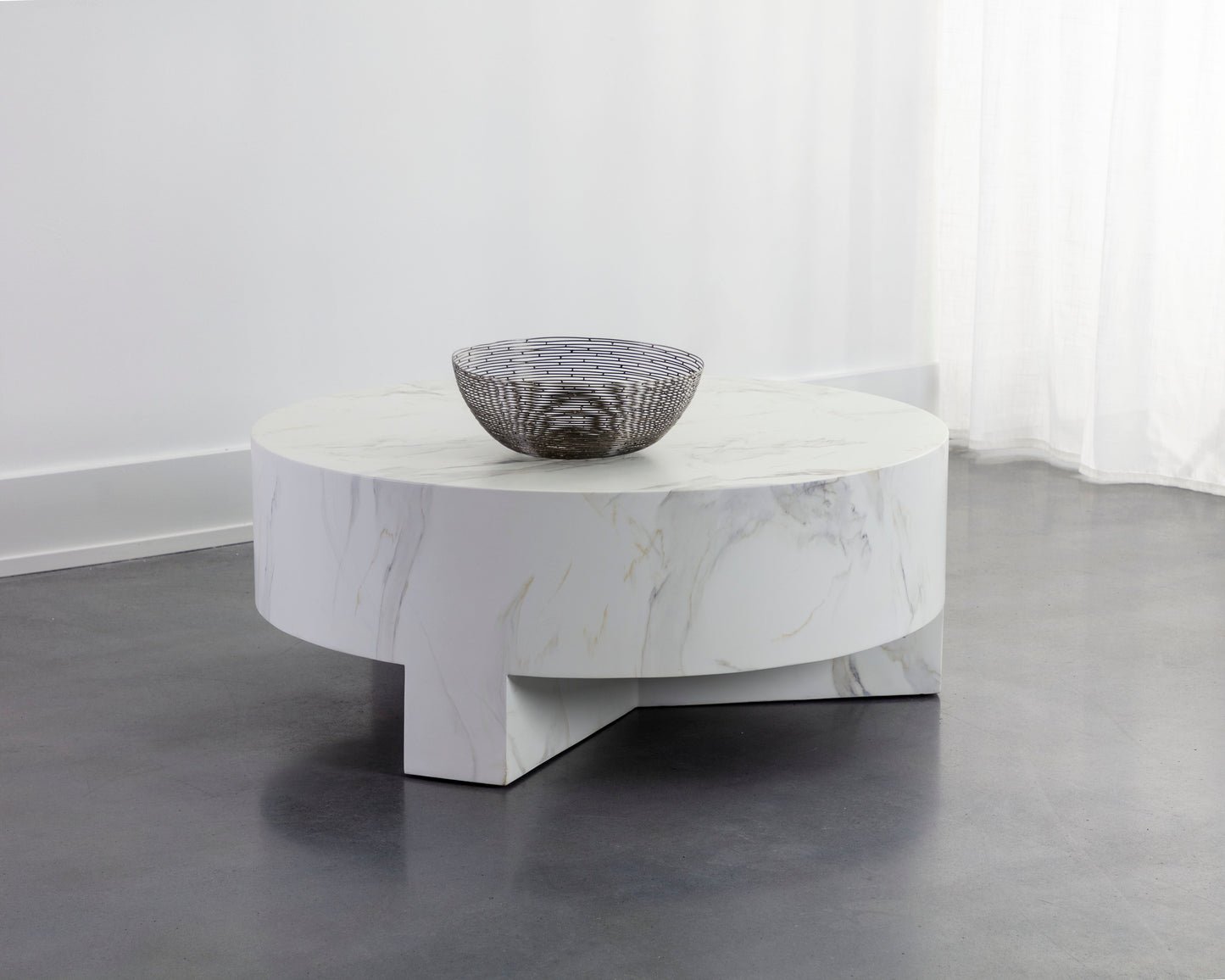 NAHLA MIRELLA COFFEE TABLE