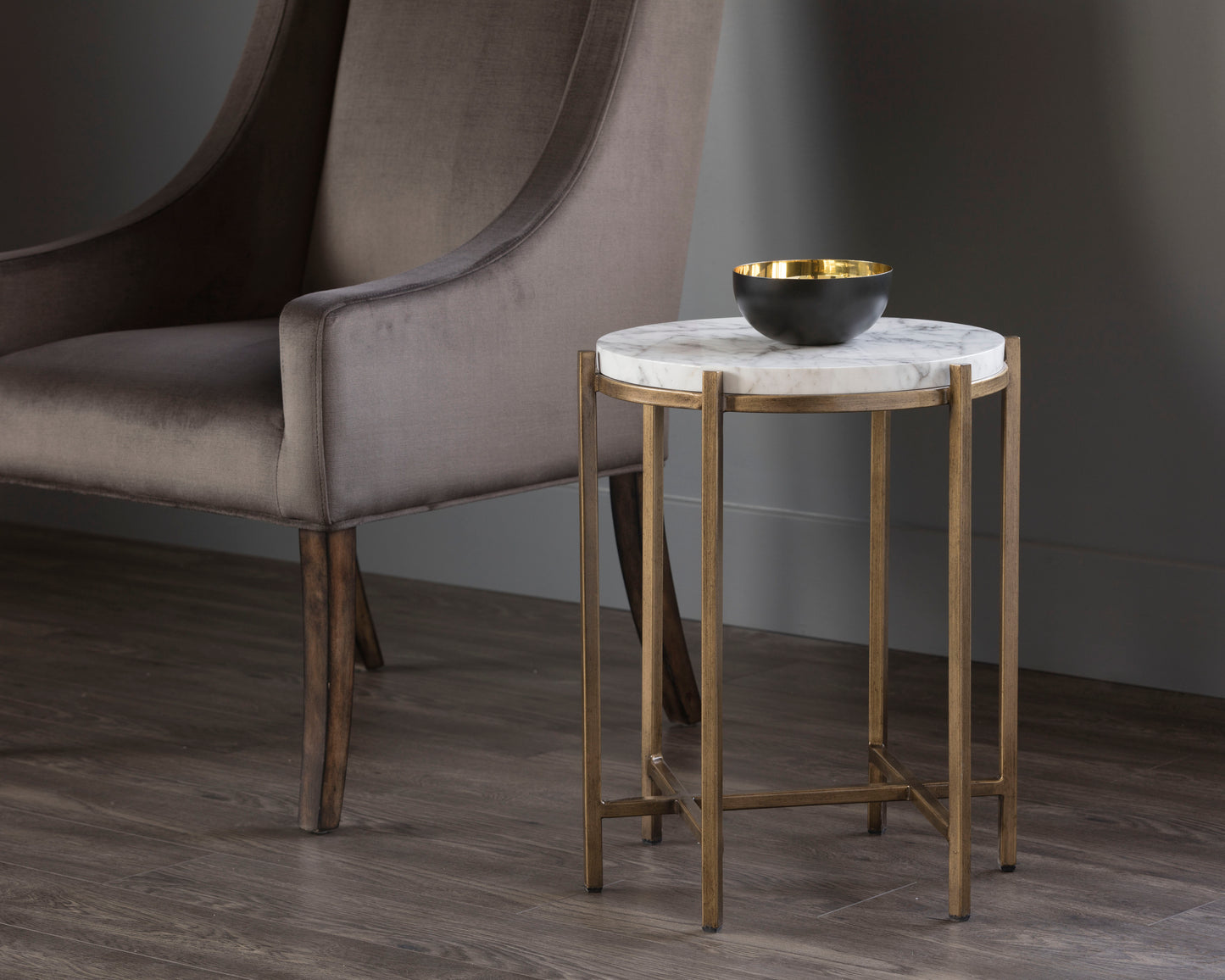 NAHLA SOLANA END TABLE