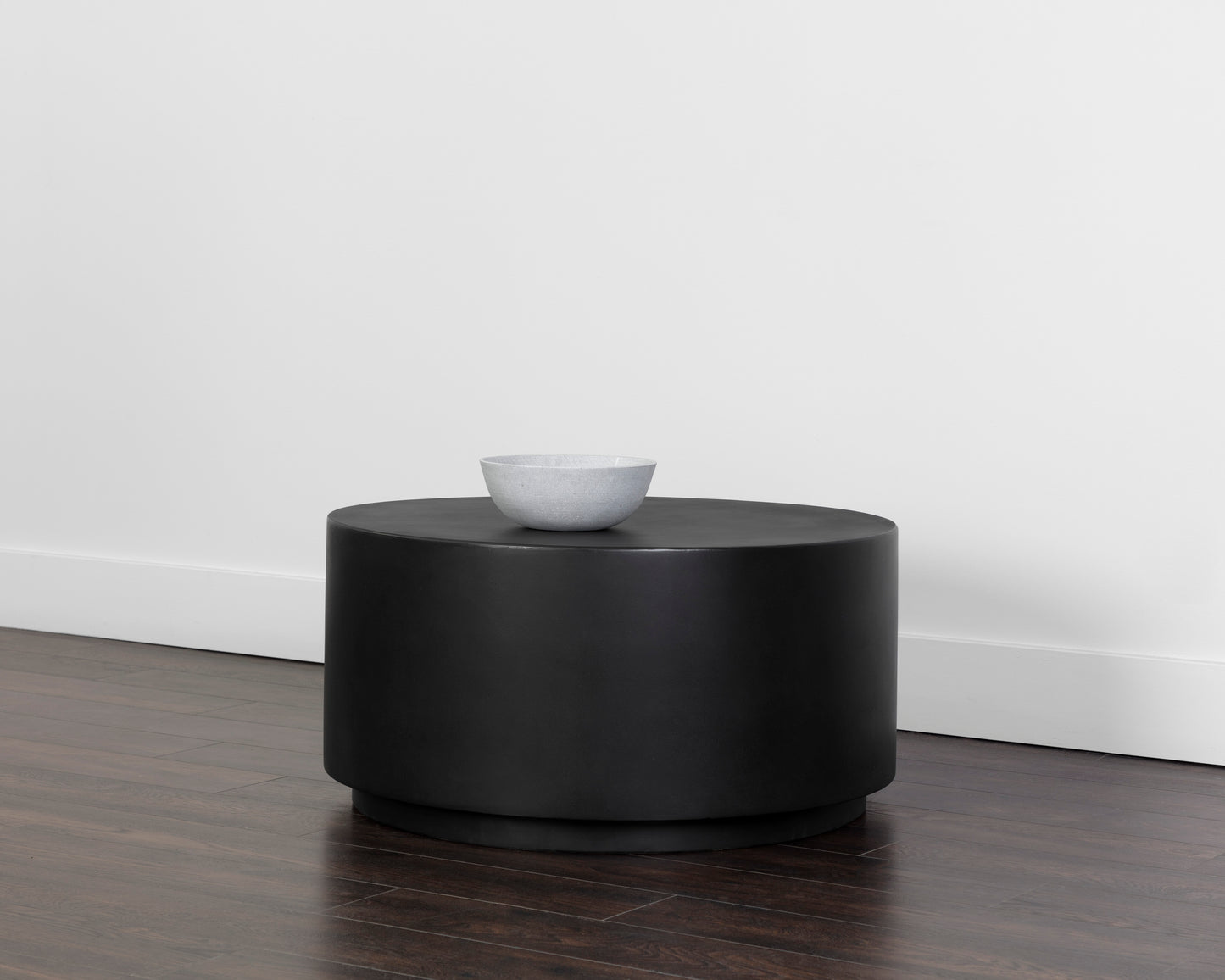 NAHLA RUBIN COFFEE TABLE - BLACK