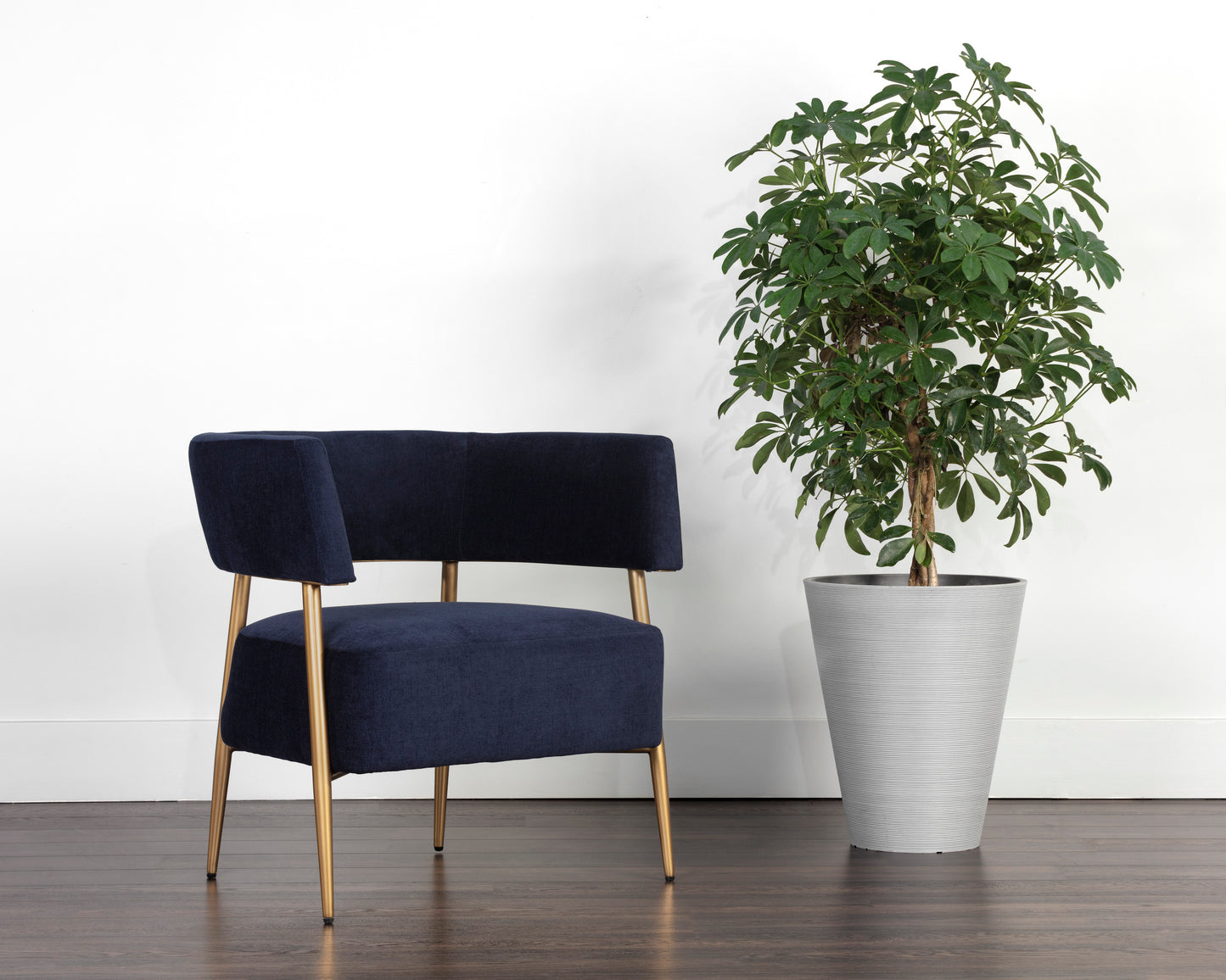 NAHLA MAESTRO LOUNGE CHAIR - DANNY NAVY