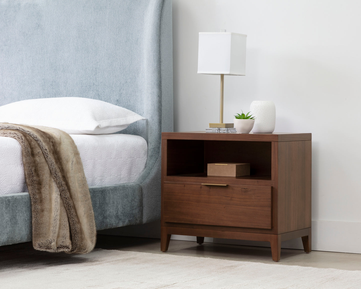 NAHLA DIMICO NIGHTSTAND