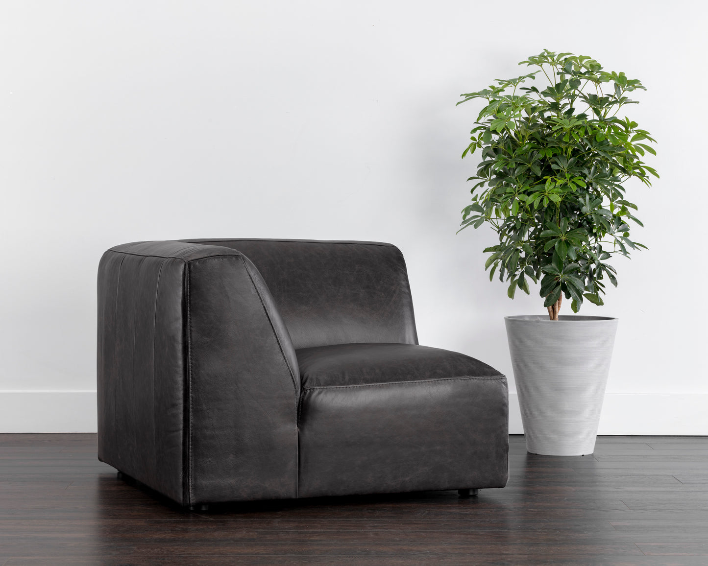 NAHLA WATSON MODULAR - CORNER CHAIR - MARSEILLE BLACK LEATHER