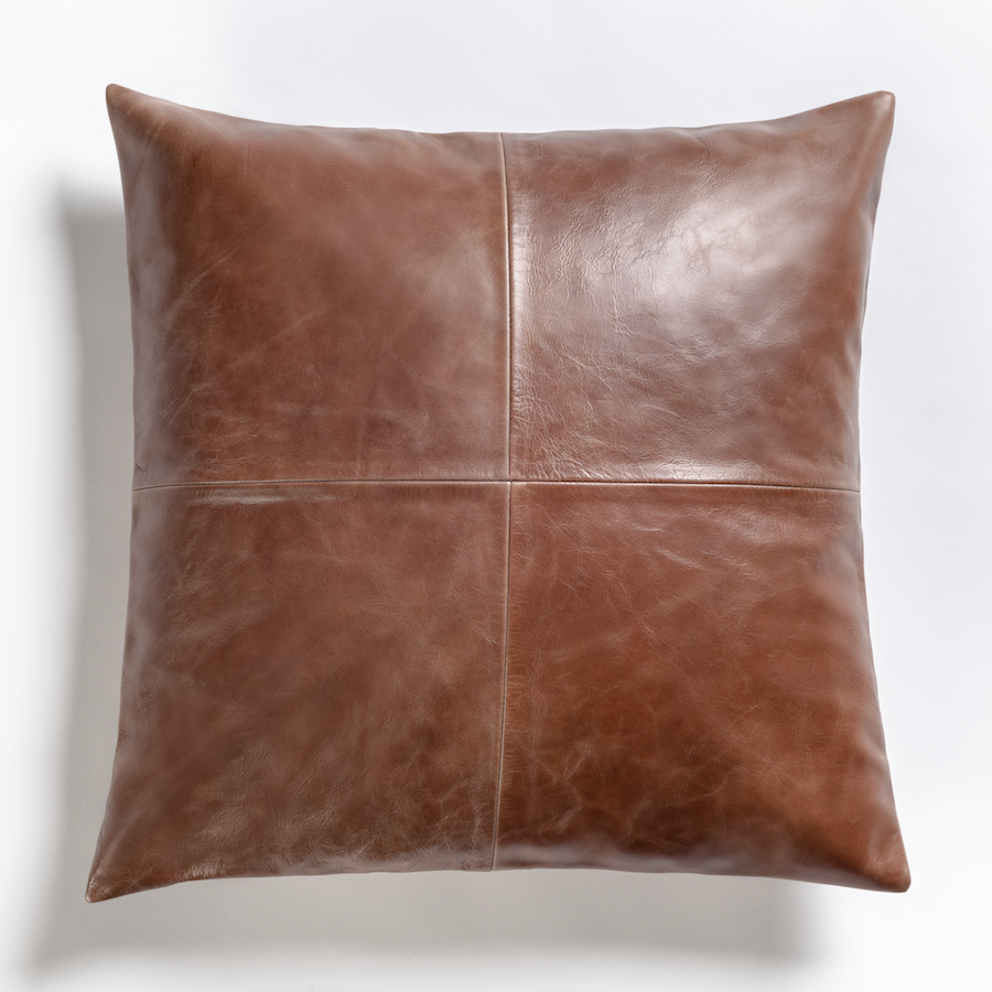 BRYANT 20 PILLOW IN REFINED TOBACCO