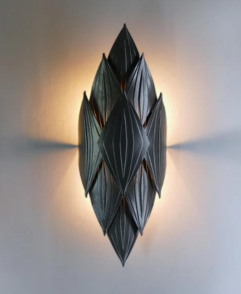 Mamba Sconce