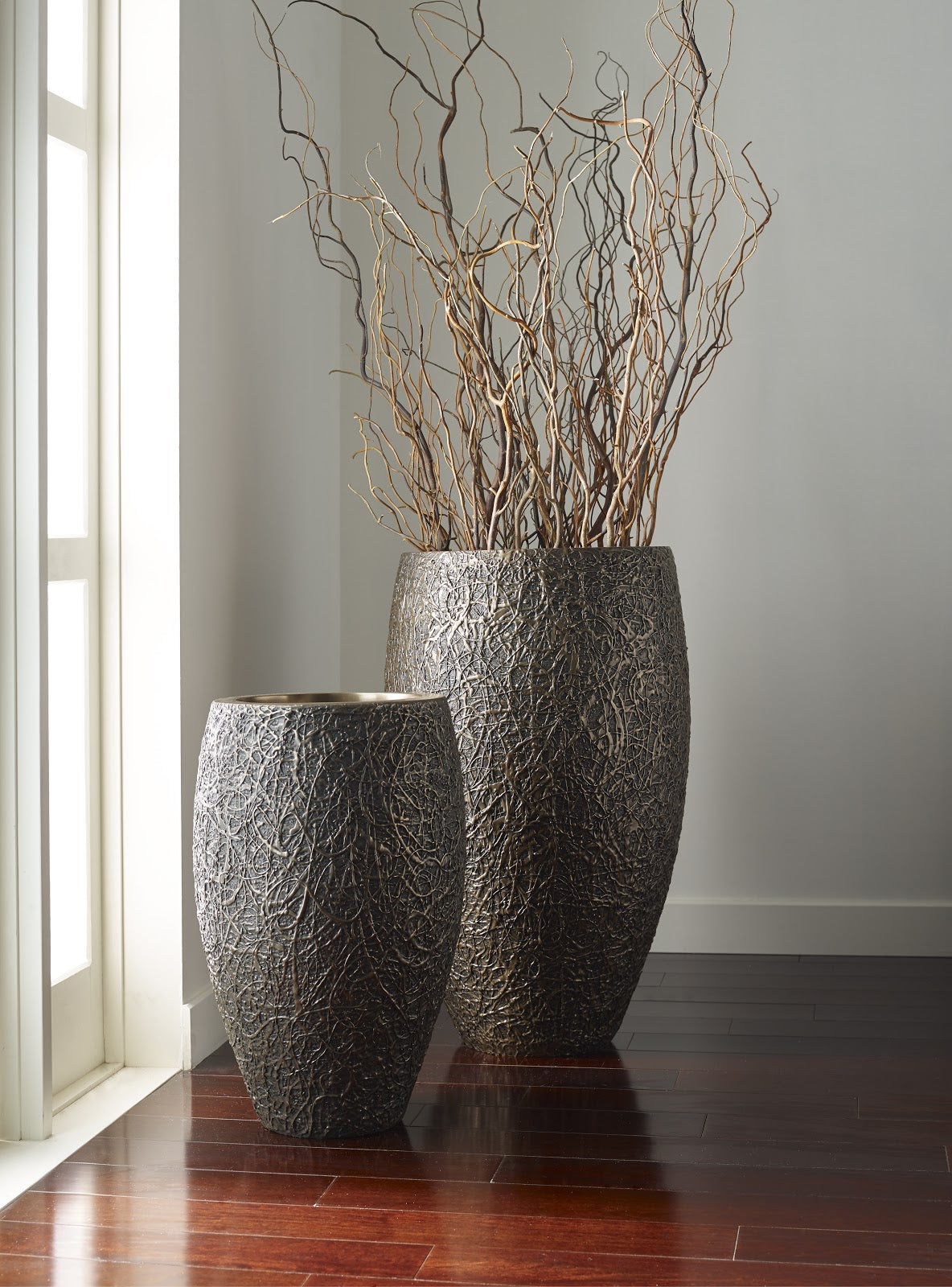 String Theory Planter, Bronze, SM