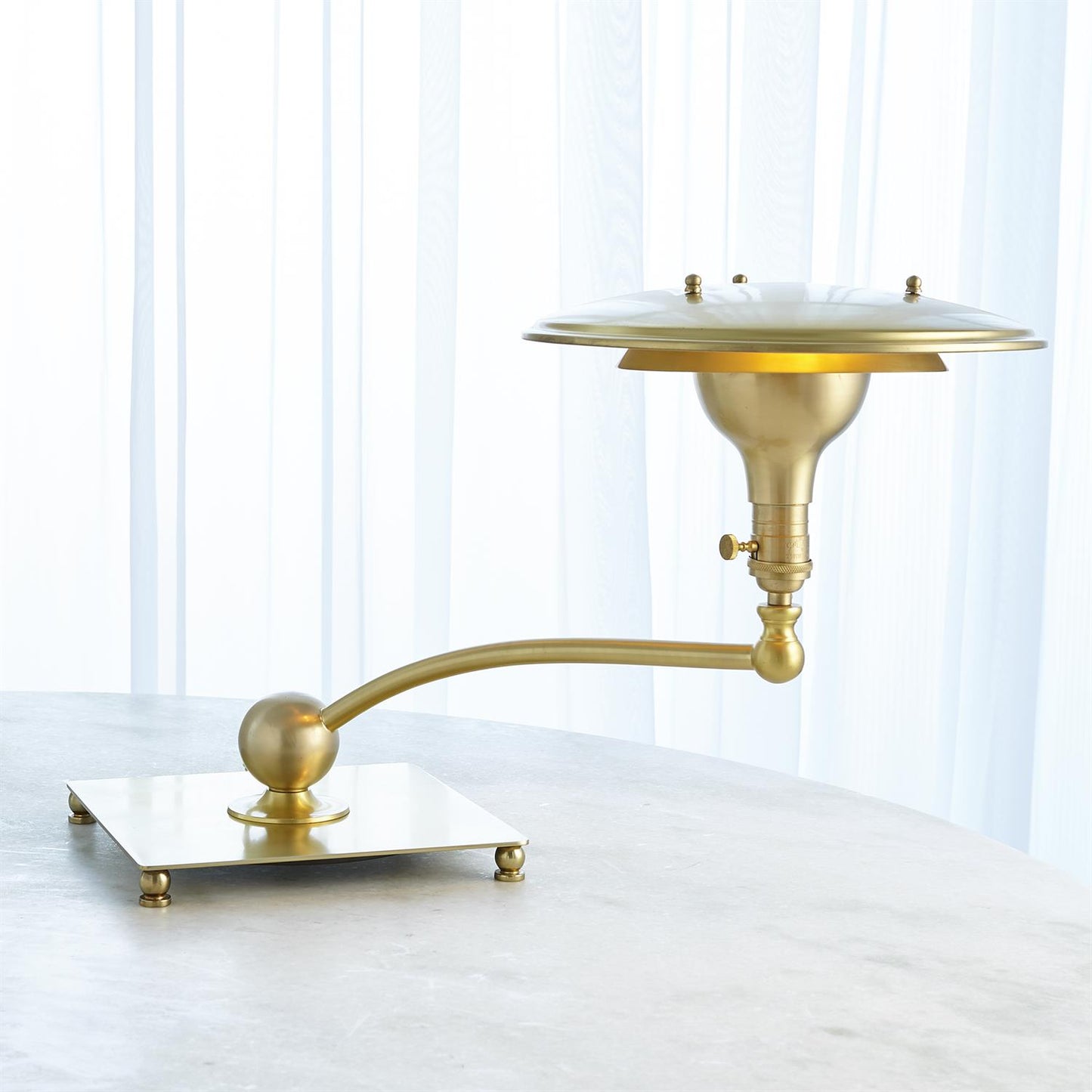 SATURN LAMP-BRUSHED BRASS