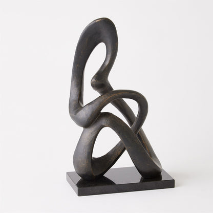 SITTING LOOP SCULPTURE