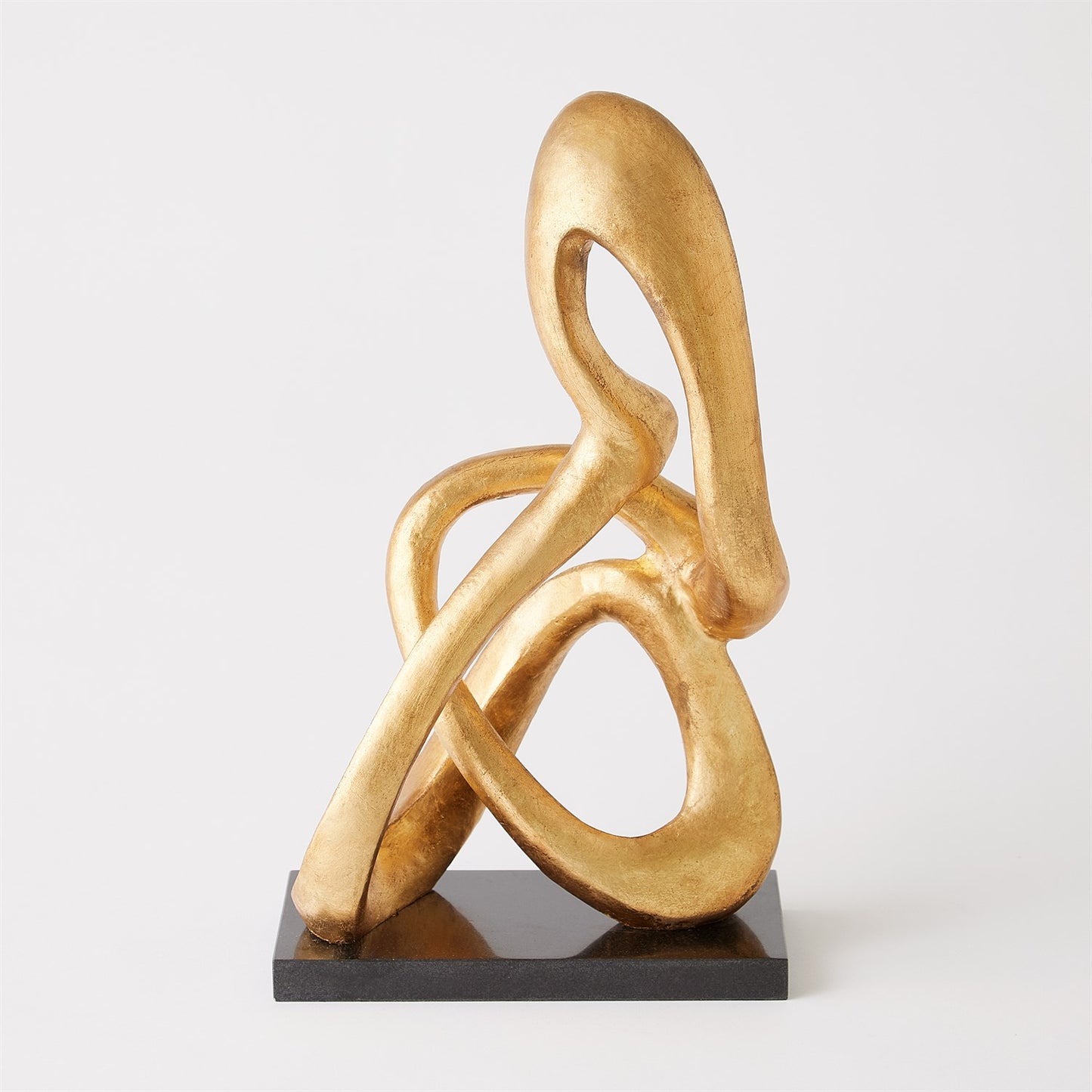 SITTING LOOP SCULPTURE