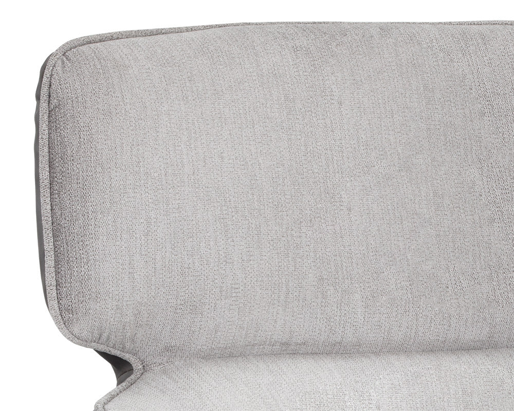 NAHLA MAXIMUS LOUNGE CHAIR - POLO CLUB STONE / OVERCAST GREY